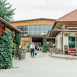 Zwicker 4*