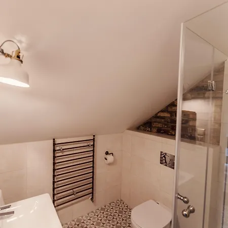 Zwicker Vendégház 4*