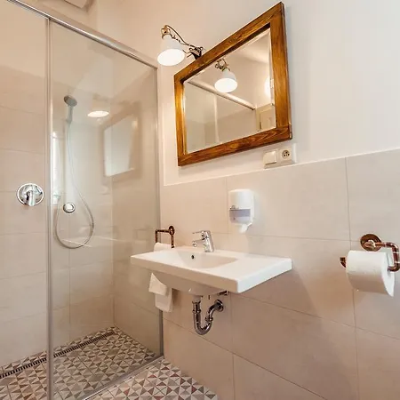 Zwicker Vendégház Eperjes